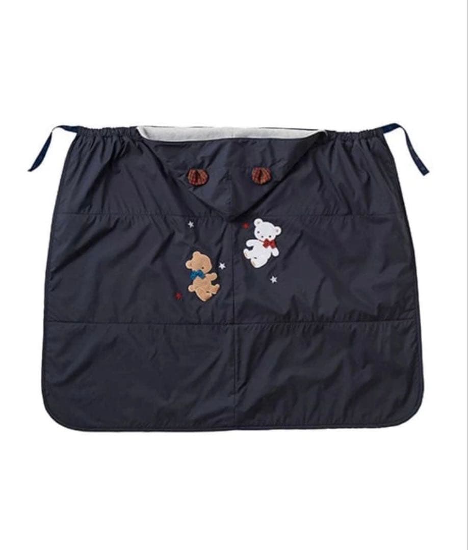 【最終値下げ】ファミリア3WAYブランケット ネイビー クマ刺繍付き　ケープ