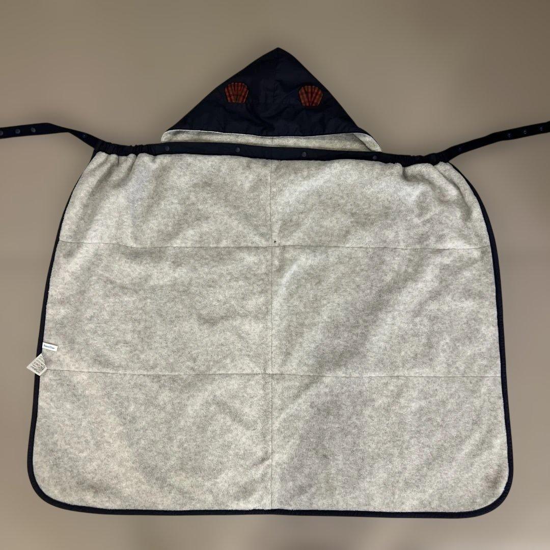 【最終値下げ】ファミリア3WAYブランケット ネイビー クマ刺繍付き　ケープ