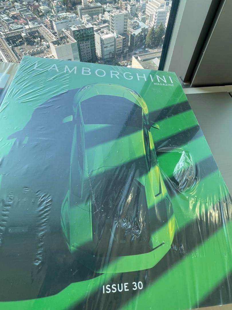 未開封LAMBORGHINI ランボルギーニ　マガジン　ISSUE