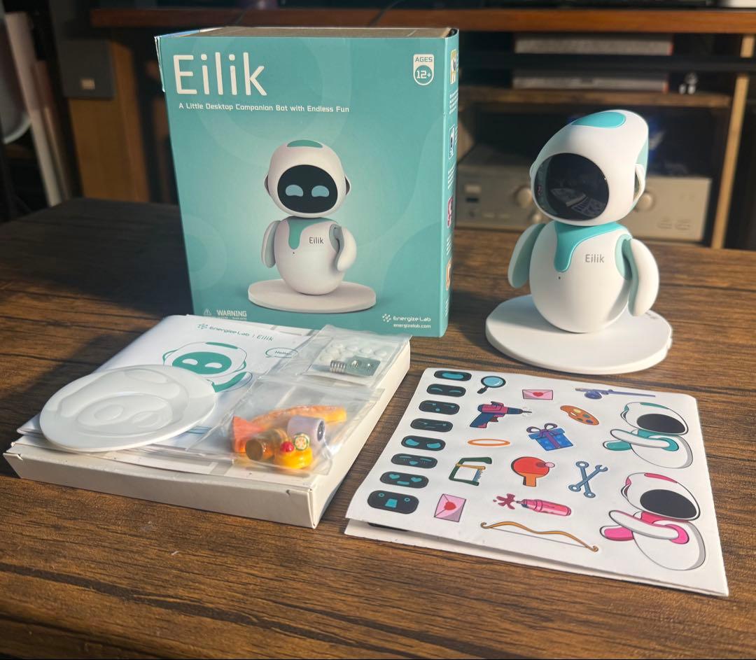 Eilik アイリック 箱付き デスクトップロボット コンパニオンロボット
