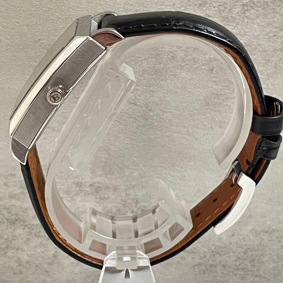 稼動品　Burberry スモールセコンド　レクタンギュラー　ボーイズ腕時計