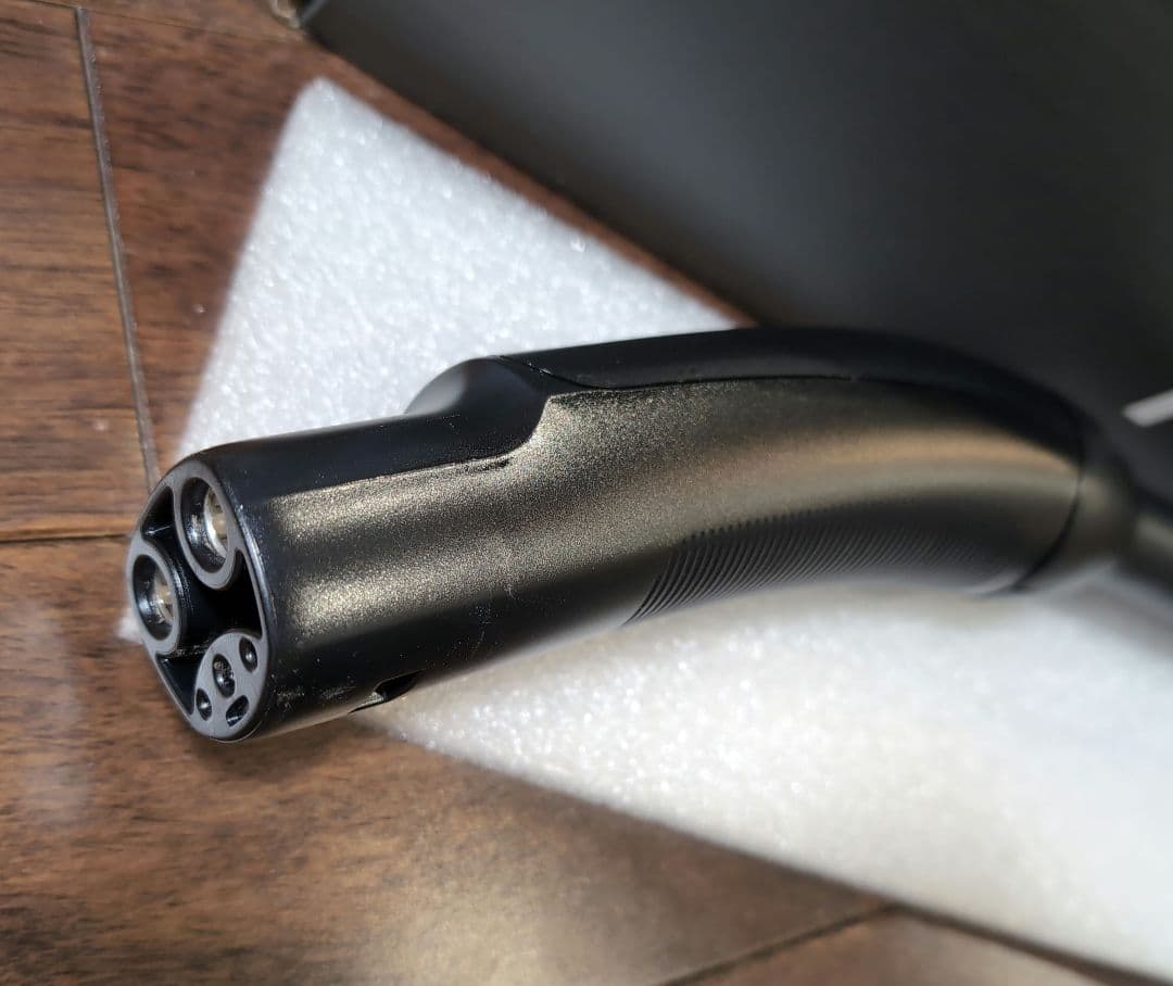 しま　Tesla CHAdeMOアダプター　電気自動車　充電ケーブル