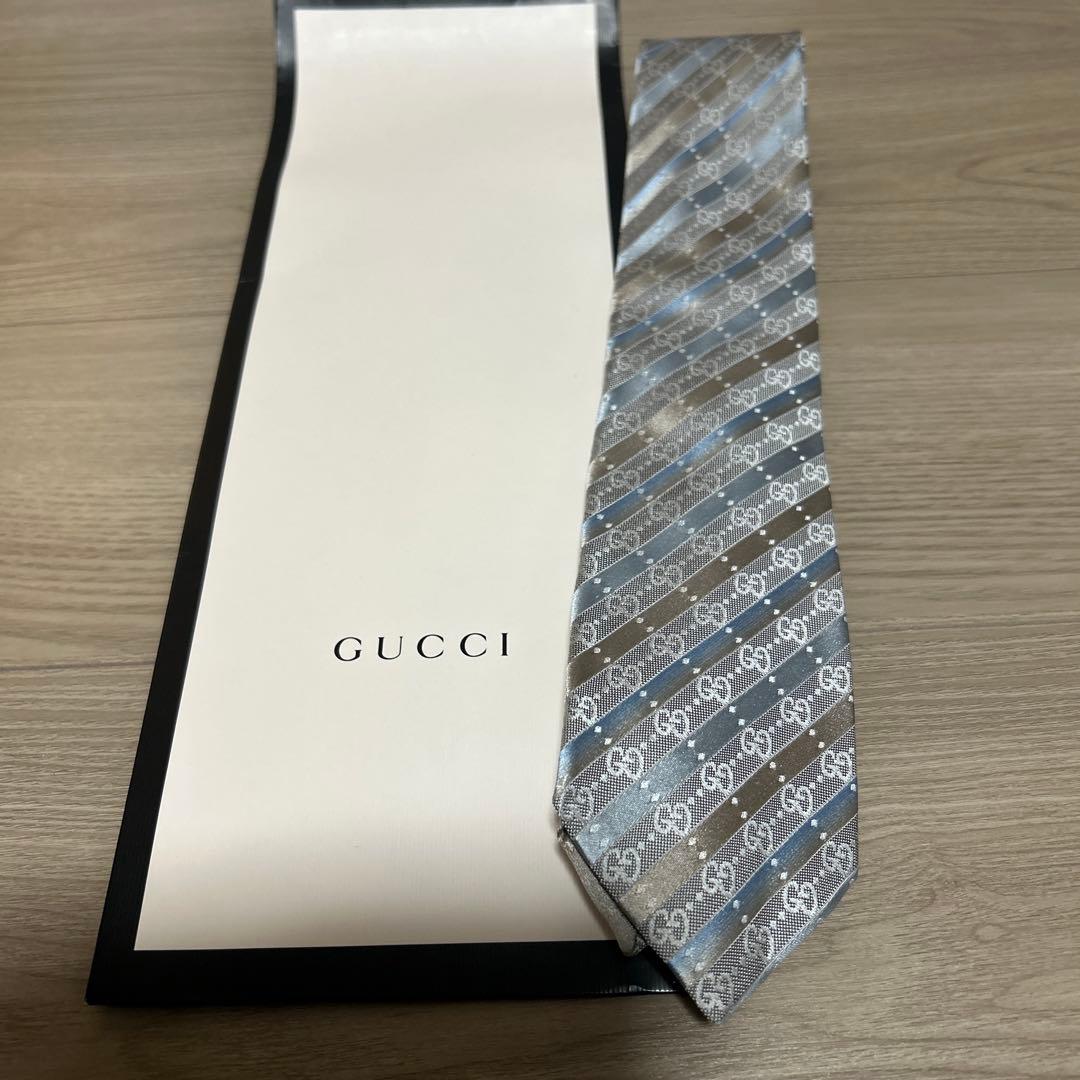 現行モデル　購入価格36,300円　 GUCCI グッチ／ネクタイ2本
