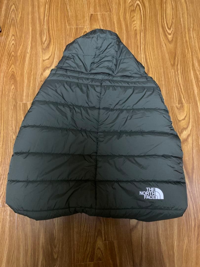THE NORTH FACE フード付きカバー ほぼ未使用品‼︎♡ 最終お値下げ