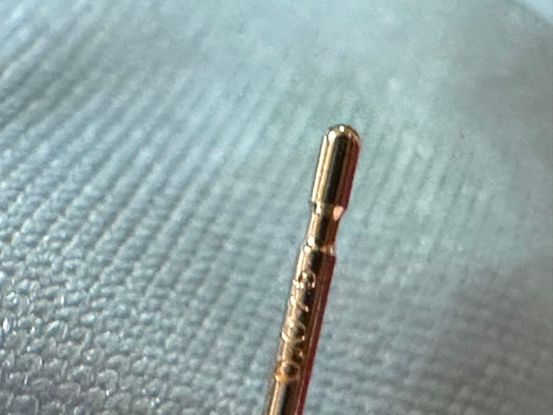 k18 ダイヤモンド計0.15カラットピアス