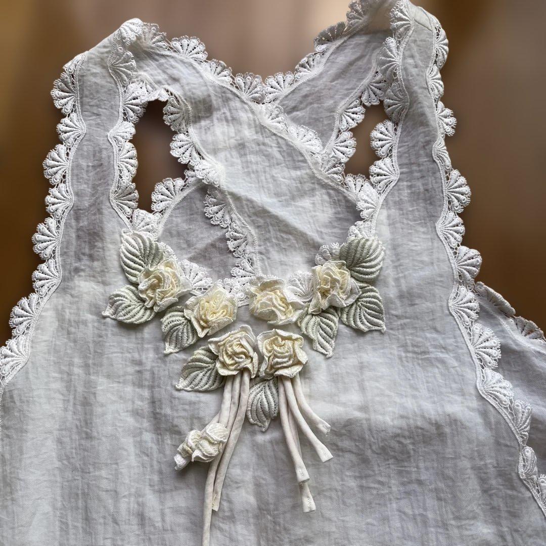 サエラヒスクローネエプロン