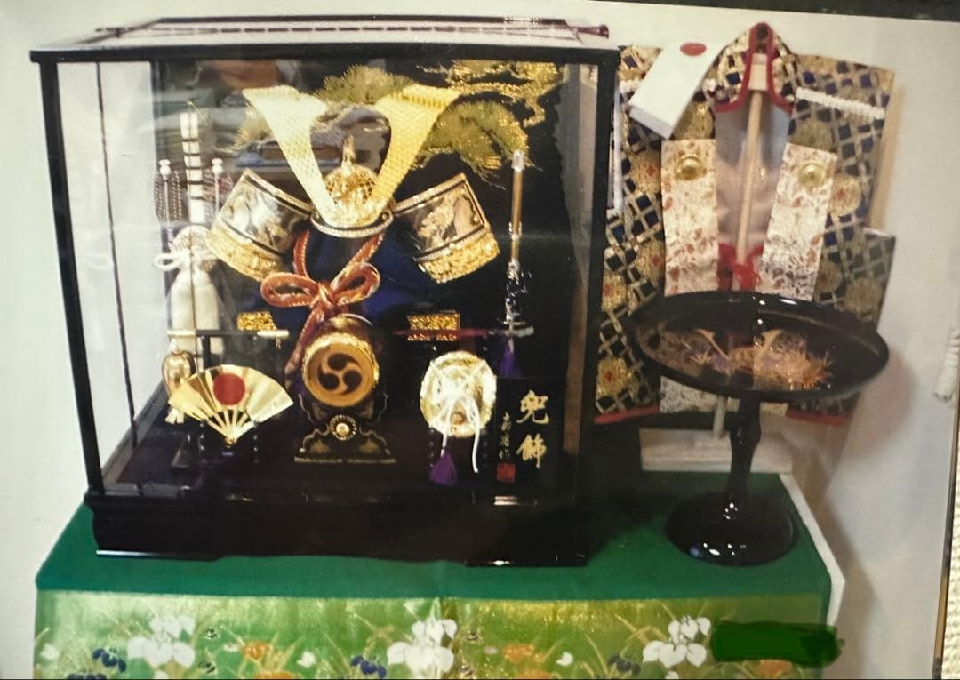 【お値下げ】ガラスケース入り　人形の伏見屋　五月人形