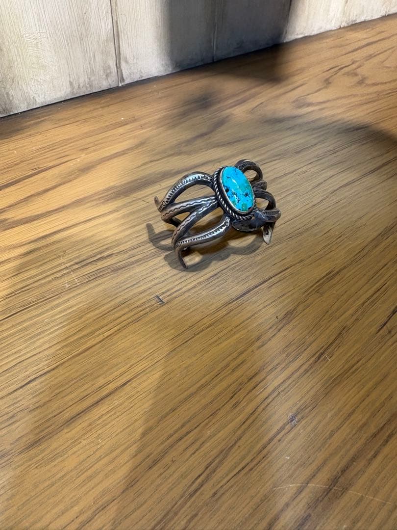 E.S.MITCHELL スターリングシルバーターコイズバングル