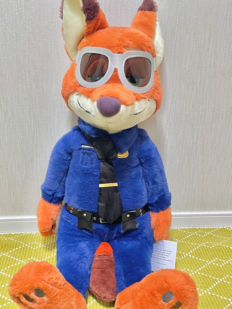 上海ディズニー　超特大　ニック　ぬいぐるみ
