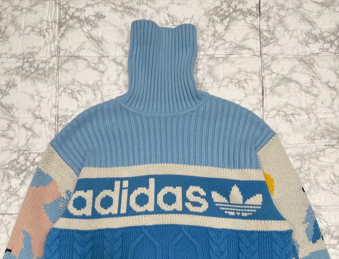 U181 Mサイズ　クリスマス セーター　ジェンダーニュートラル　アディダス