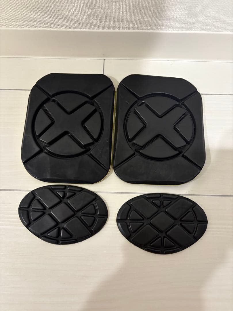 XTECH ニーパッド+サイパッド（スキル）