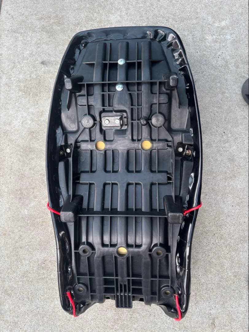 XJR400R RH02J 三段シート　xjr400r