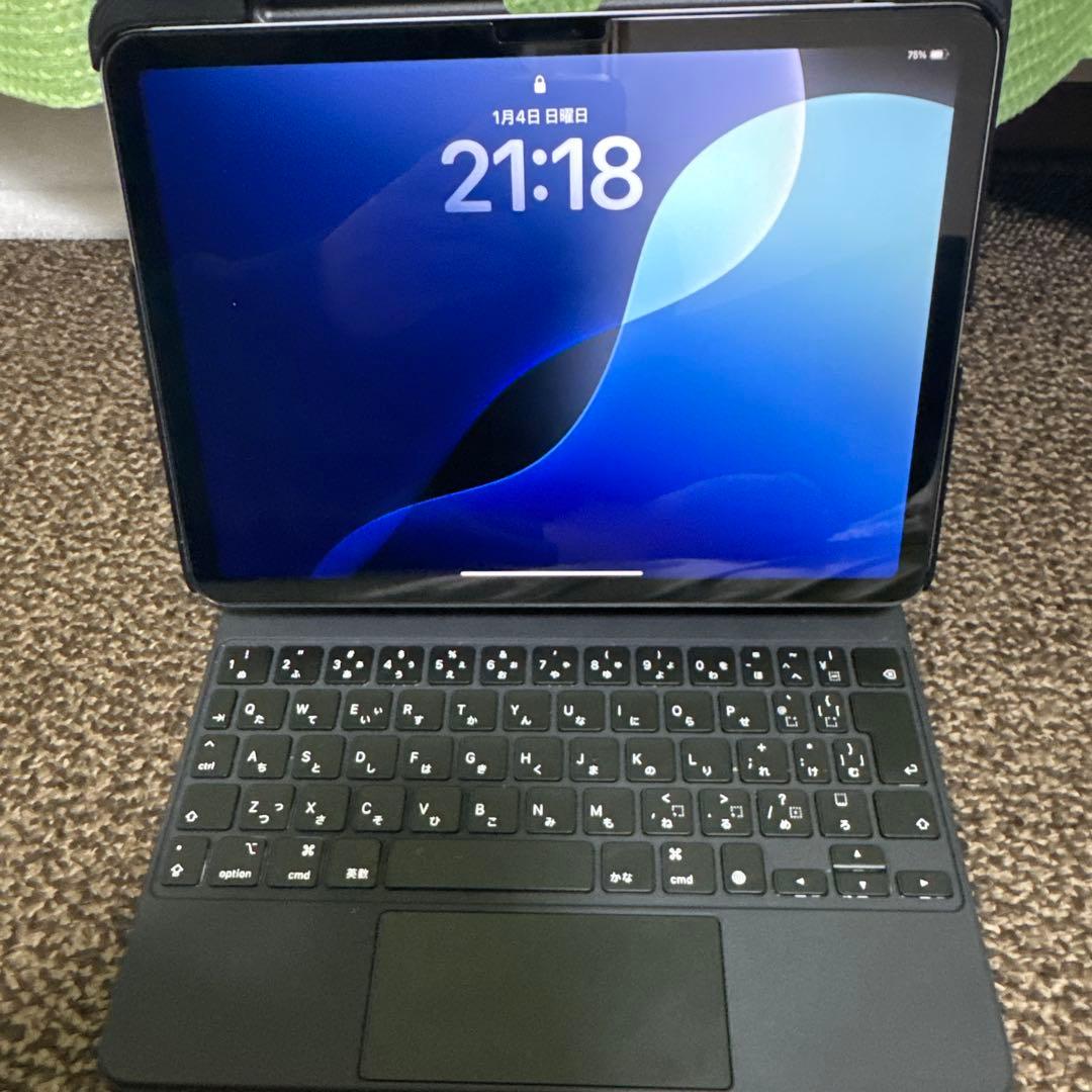 第6世代 11㌅iPad Air wifiモデル＆Magic Keyboard