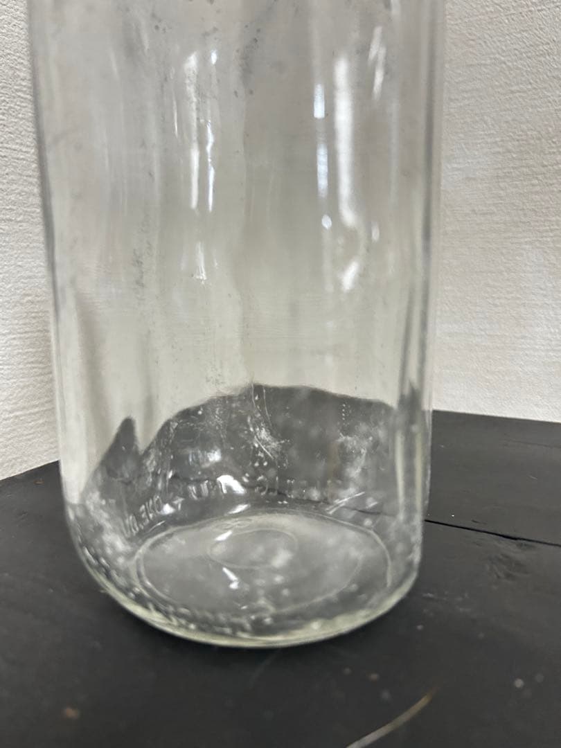 値下げヴィンテージ ミルククレート（ミルク瓶付）