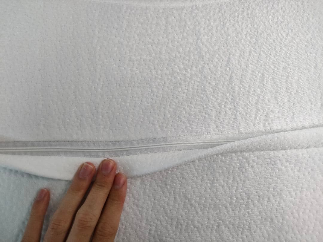 トマトヒツジのいらない枕 ハイブリッド3層構造