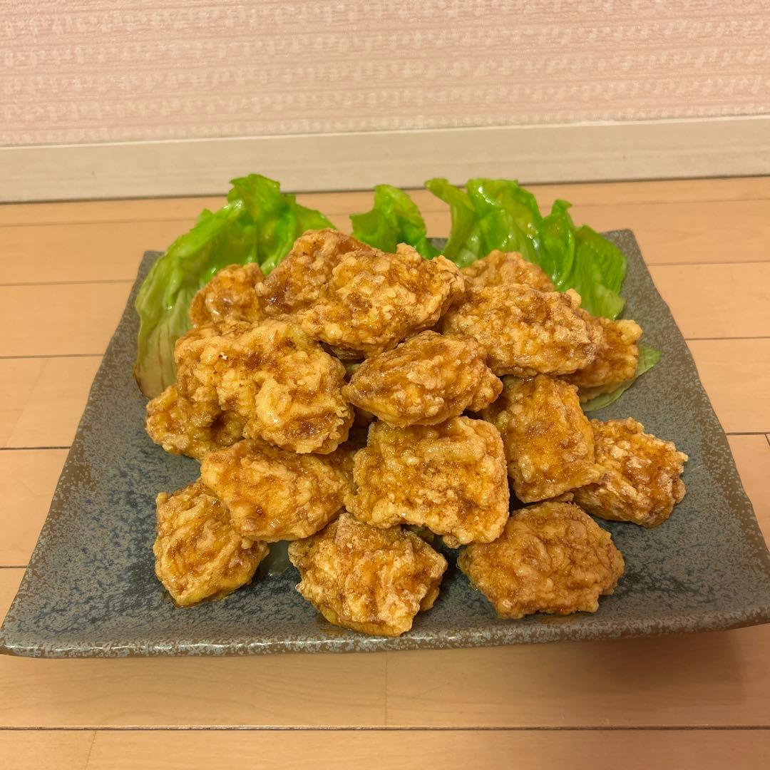 唐揚げ好きさん必見！ 大盛り唐揚げ 食品サンプル イワサキ ビーアイ