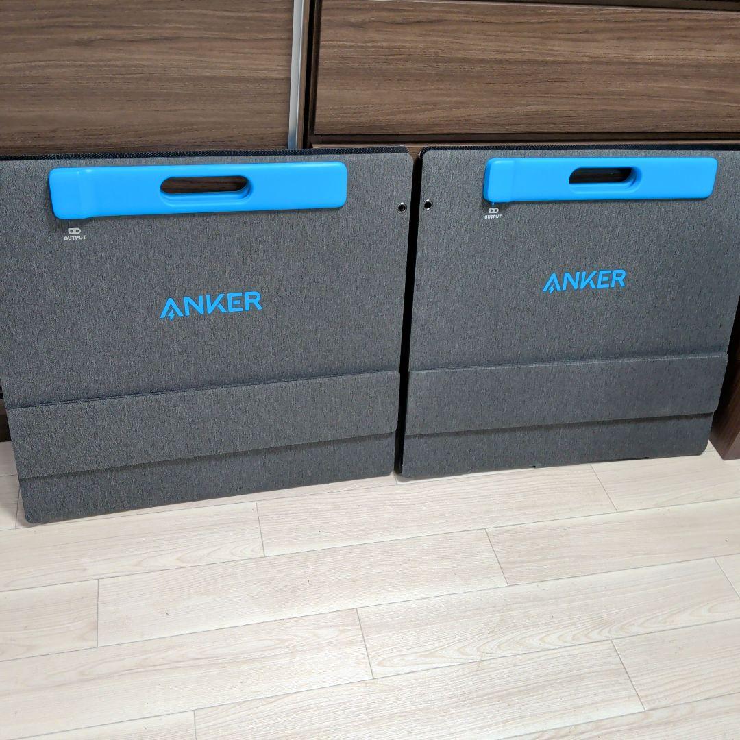 ANKER 折りたたみ式ソーラーパネル 4枚　２枚セット（２００W×２枚）