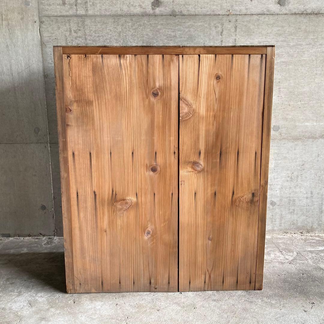 古い水屋箪笥 キャビネット 棚 台 引き戸 引き出し 木製 和風 家具 レトロ