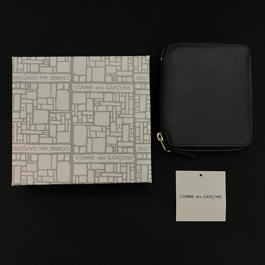 Wallet COMME des GARCONS ラウンドジップ財布SA2100