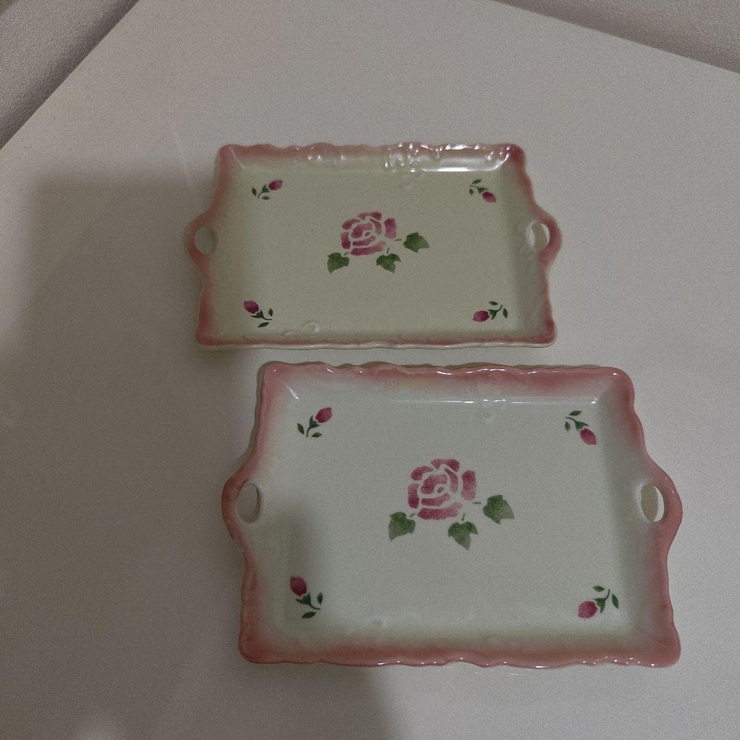 専用ページ　マニー　お皿　2枚セットを2組