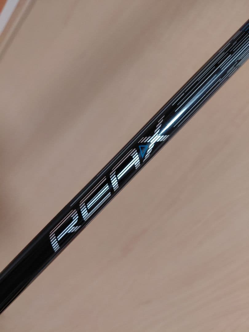 テーラーメイド Qi4D　DR 純正シャフト REAX MR50 S 1R使用