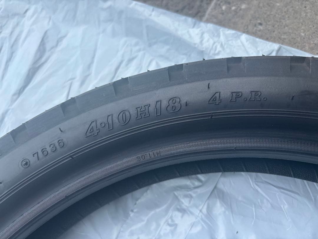 ダンロップ　TT100 4.10-18 4PR