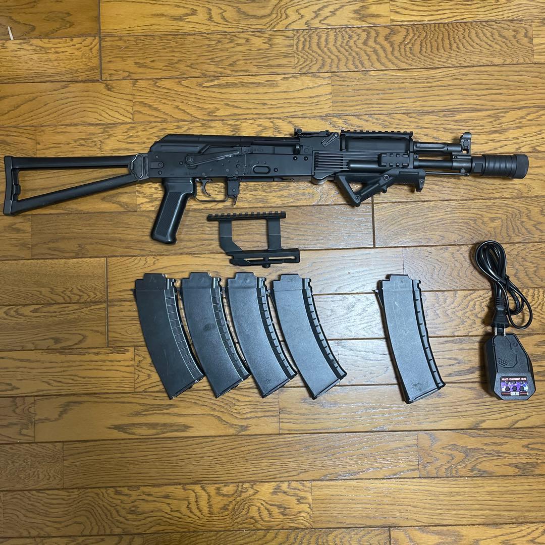 AK102 東京マルイ　次世代電動ガン