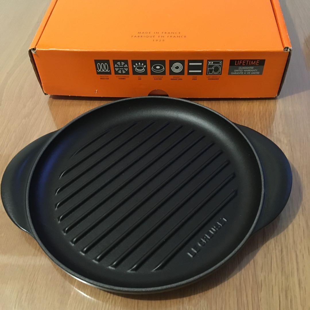 LE CREUSET　ルクルーゼ　ラウンドグリル　25cm　マットブラック