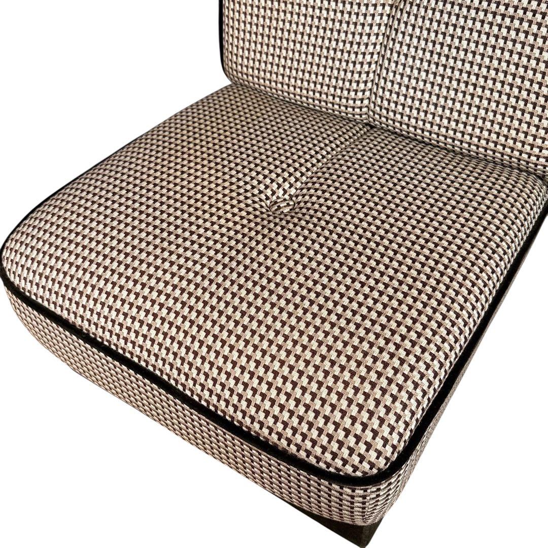 HR788 カリモク60 復刻プレート　総柄　1Pソファ　ベルベット