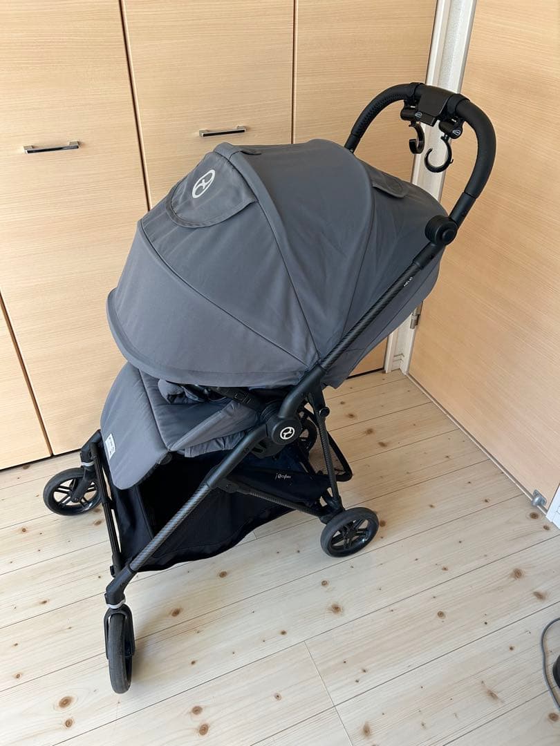 cybex サイベックス　メリオカーボン　モニュメントグレー 2022年モデル