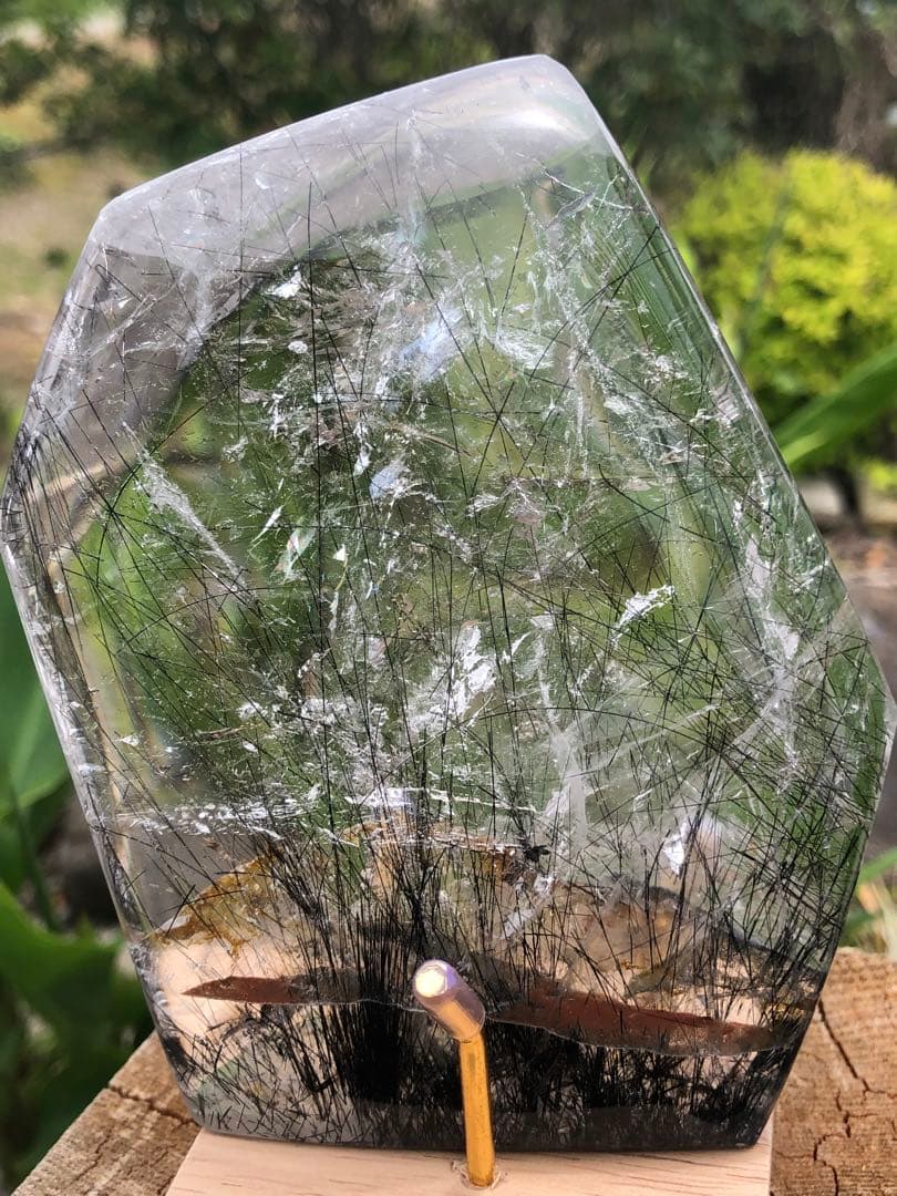 ❤️極みの逸品虹入り　黒針水晶　透明度良く　高品質　ブラックルチルクォーツ ルース