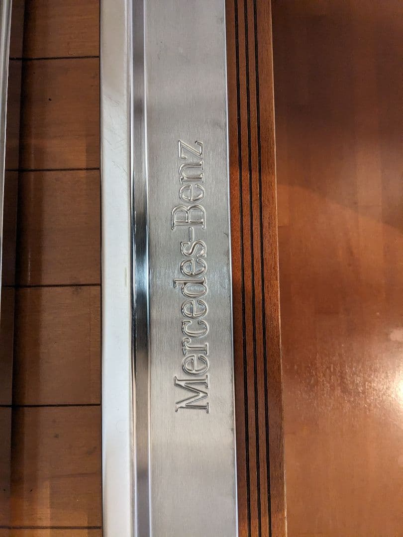 W123 Mercedes-Benz スカッフプレート 4枚セット