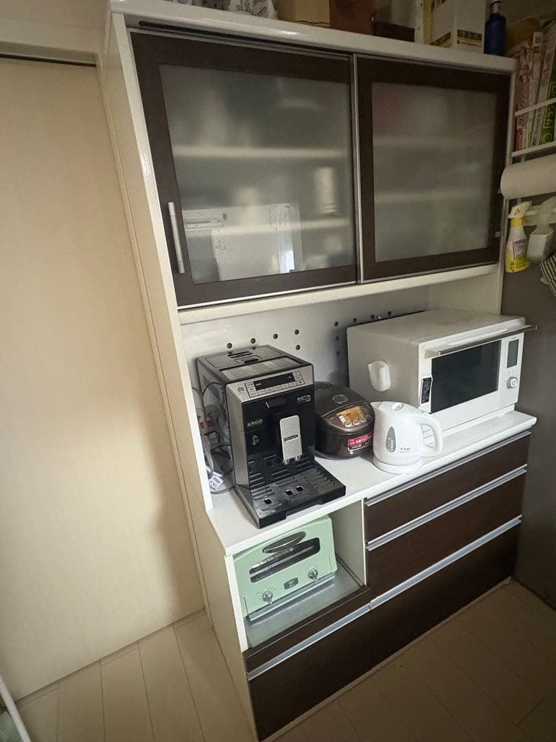 ダークブラウン 食器棚・キッチンカウンター