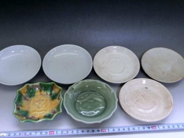 皿■古い中国時代物小皿7枚セット 古い白磁 青磁 三彩 白釉 粉引き 古玩 唐物