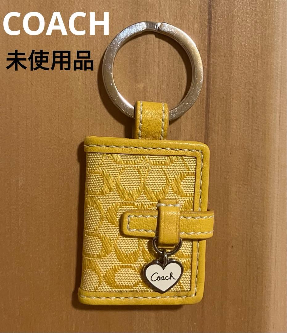 【新品未使用】COACH コーチ　キーホルダー　バッグチャーム　Cロゴ　写真入れ
