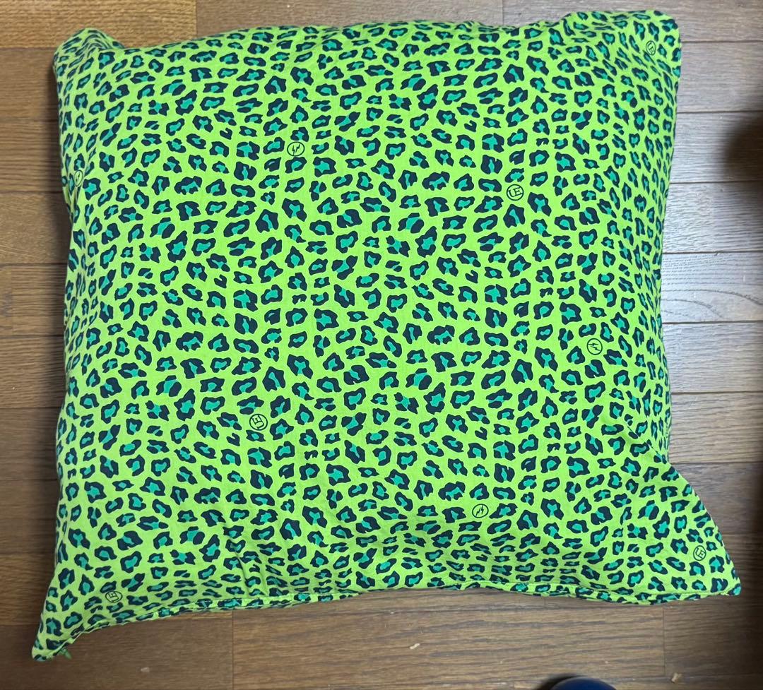 uniform experiment クッション レオパード柄 中古品