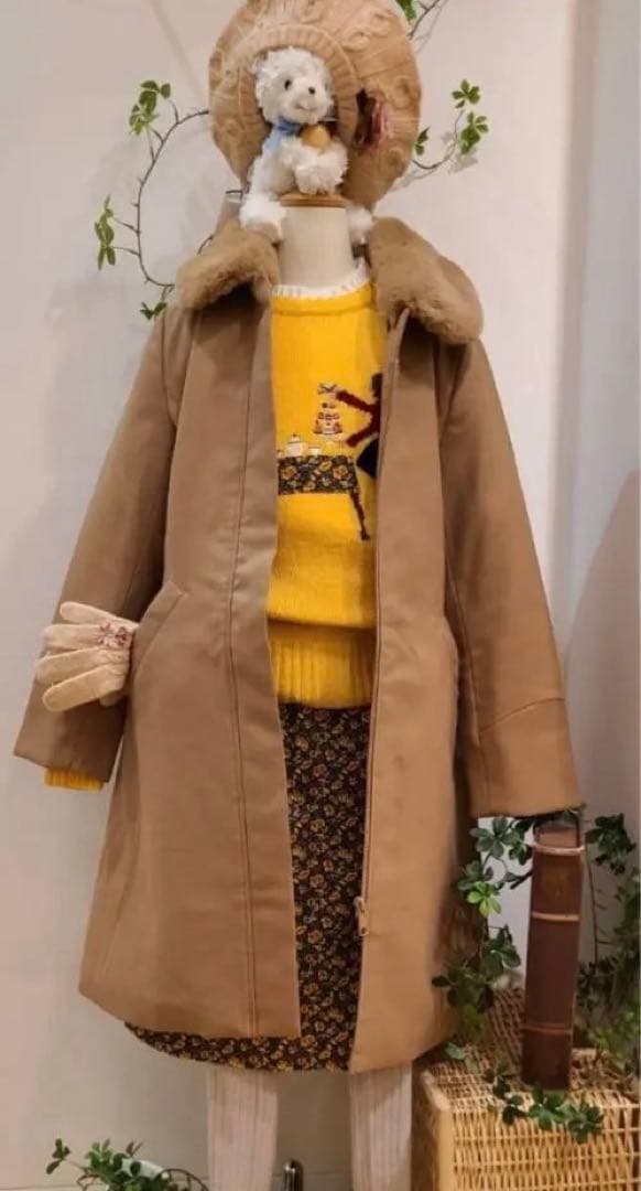 美品 ファミリア キャメルウールコート ファー襟