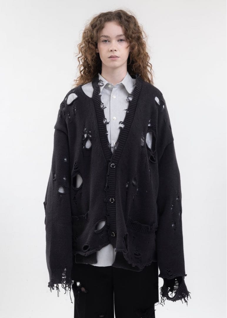 よ*の様 【匿名配送】doublet 23SS DESTROYED CARDIG