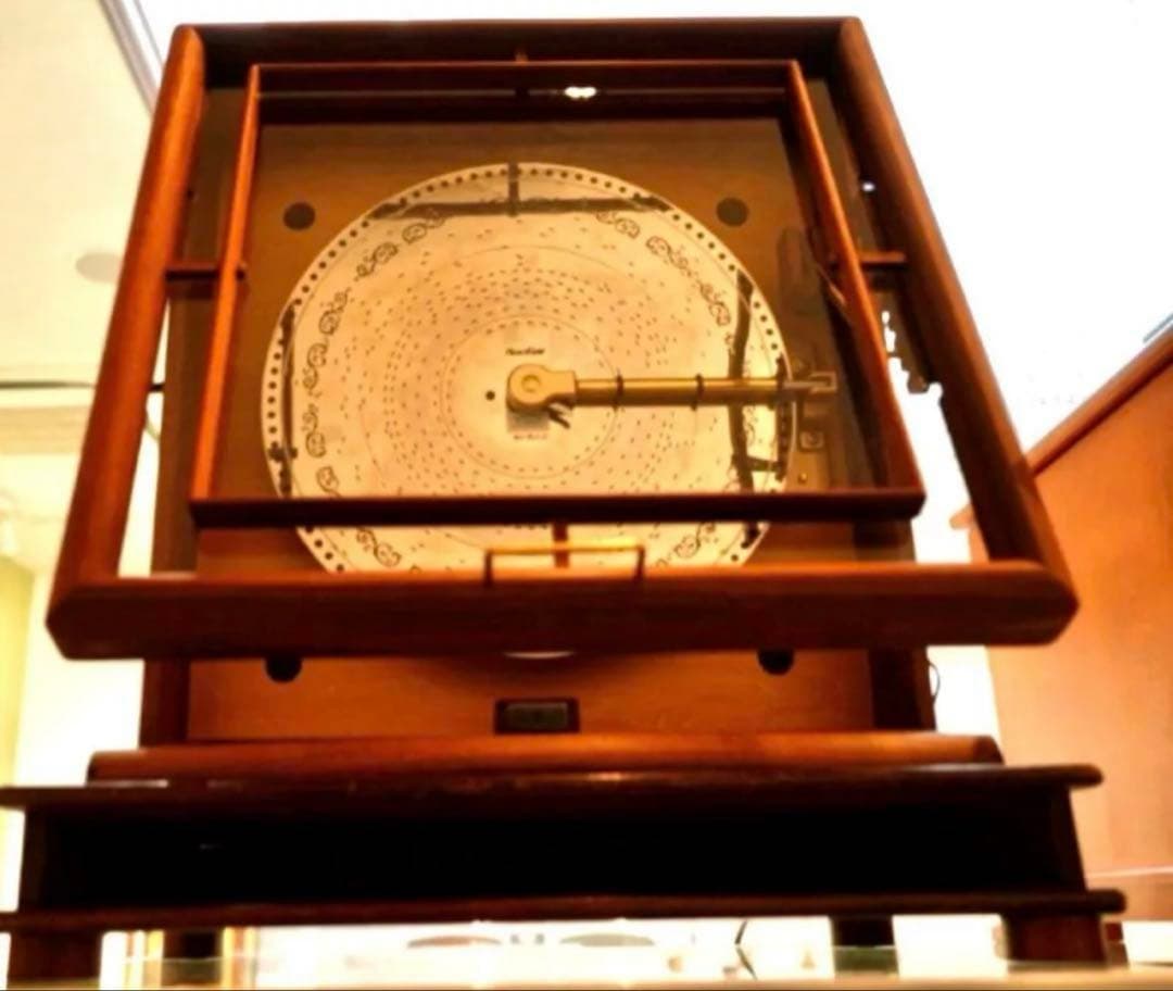 45弁 縦置き型ディスクオルゴール(本体)オーダーメイドディスク5枚付