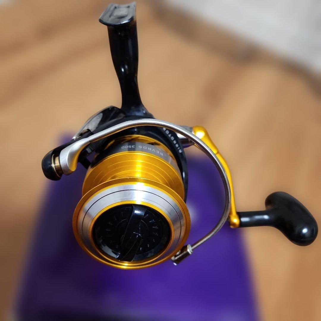 最終値下げ　Daiwaレブロス3500 　シマノナスキー1000　セット売り