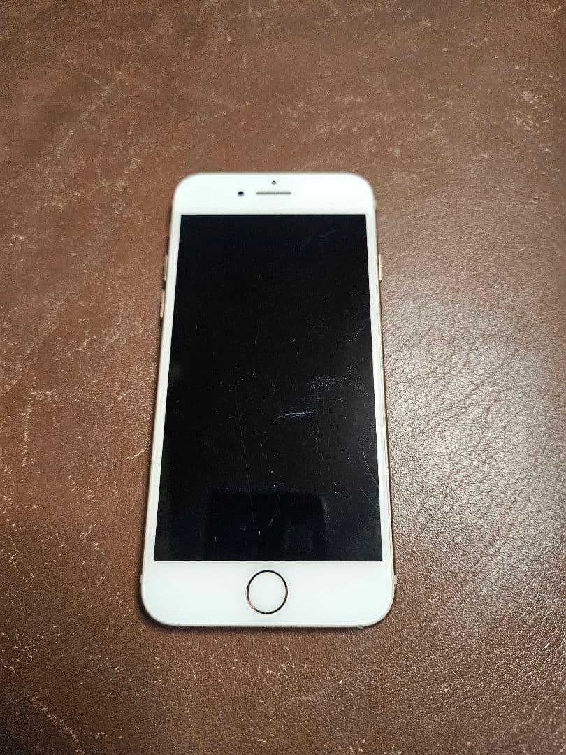 iPhone 8 64GB ジャンク扱い