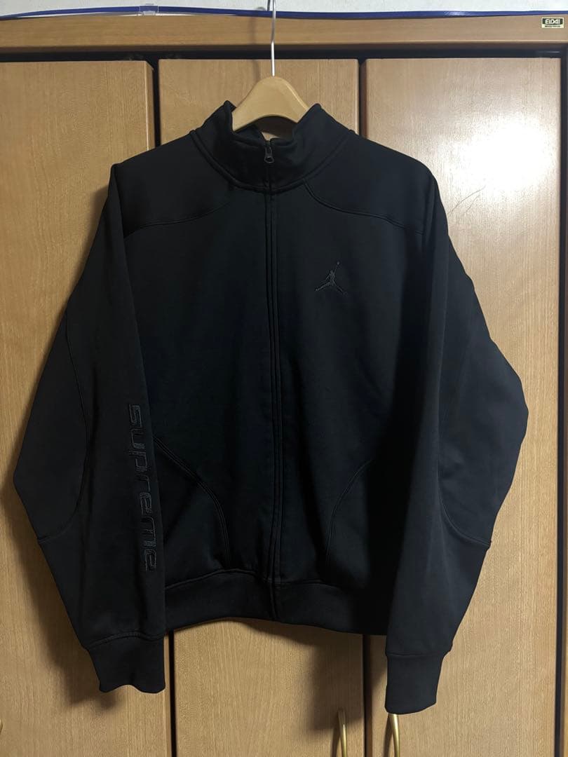 supreme Air jordan トラックジャケット