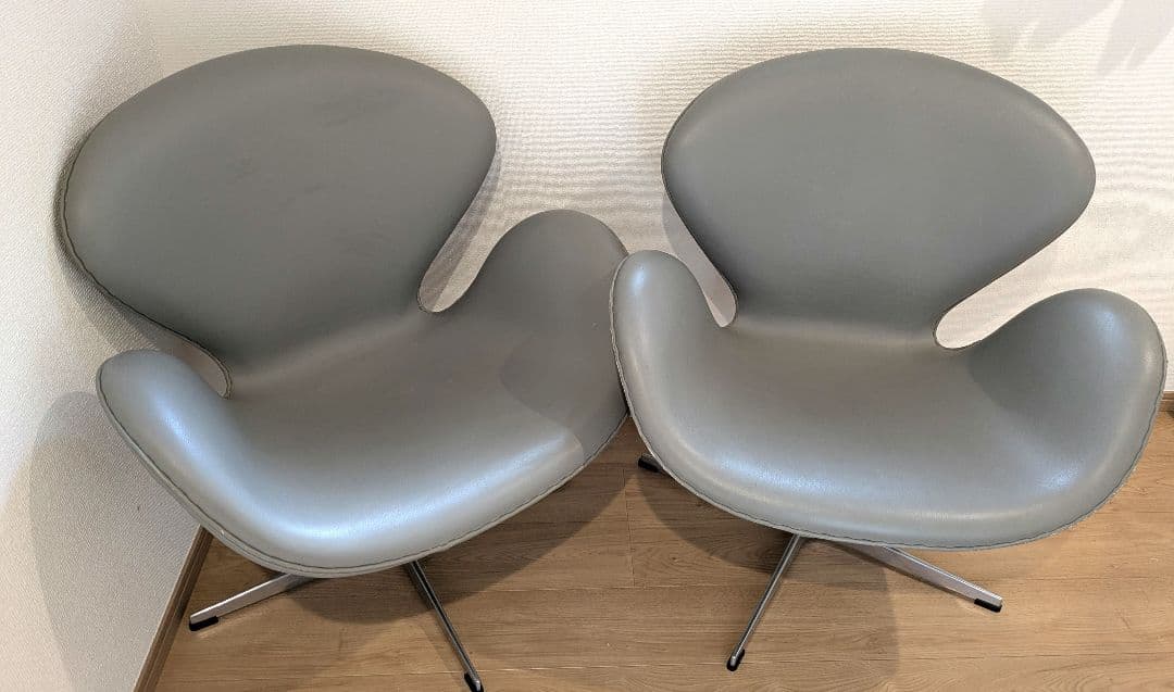 【千代田区にて直接引取か着払】スワンチェア（リプロダクト品）一人掛ソファ　2台