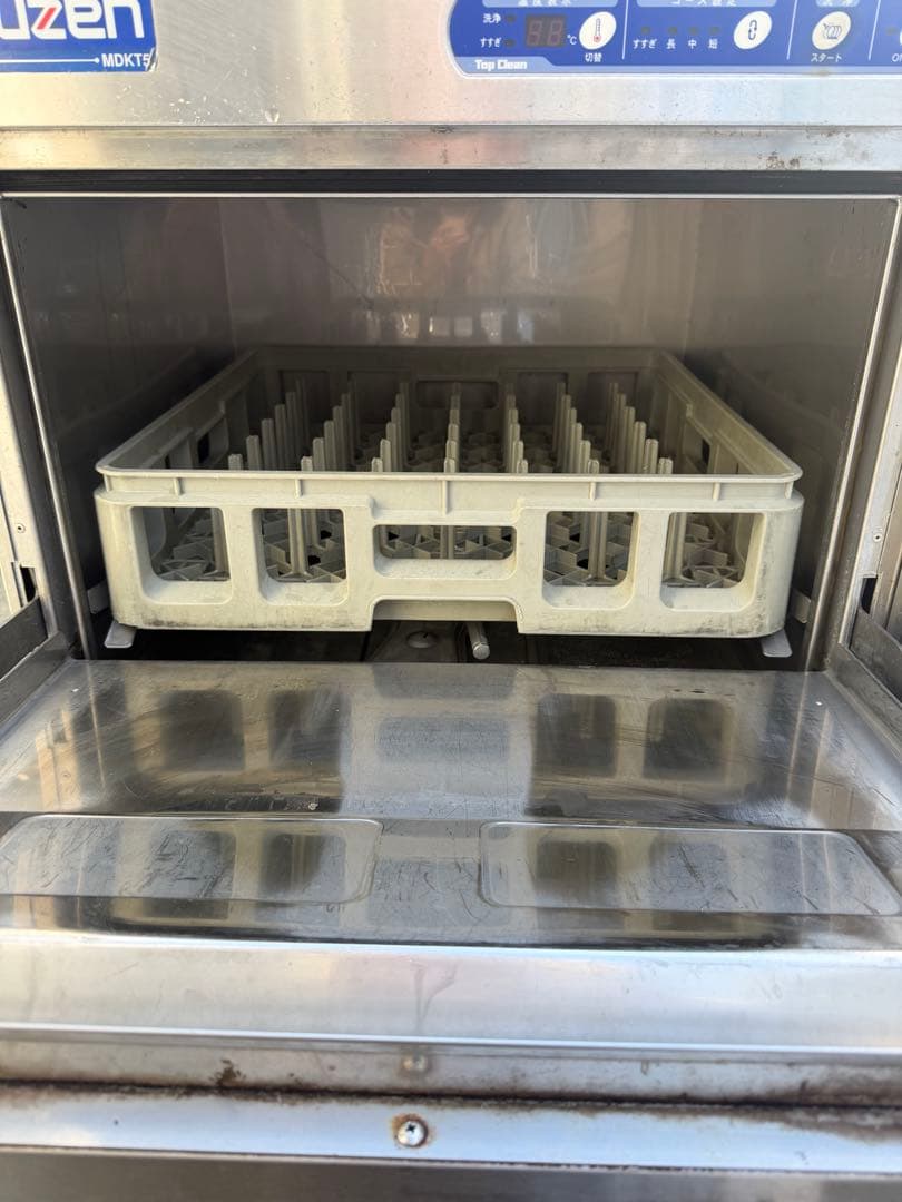 マルゼン 食器洗浄機 【型 番】　　MDKT5 通電確認のみ