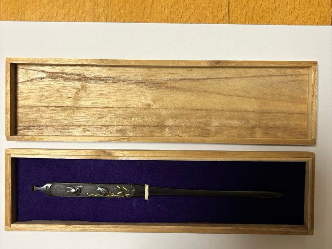 笄　刀装具　流水に水鳥図　赤胴魚々子地　金象嵌色絵