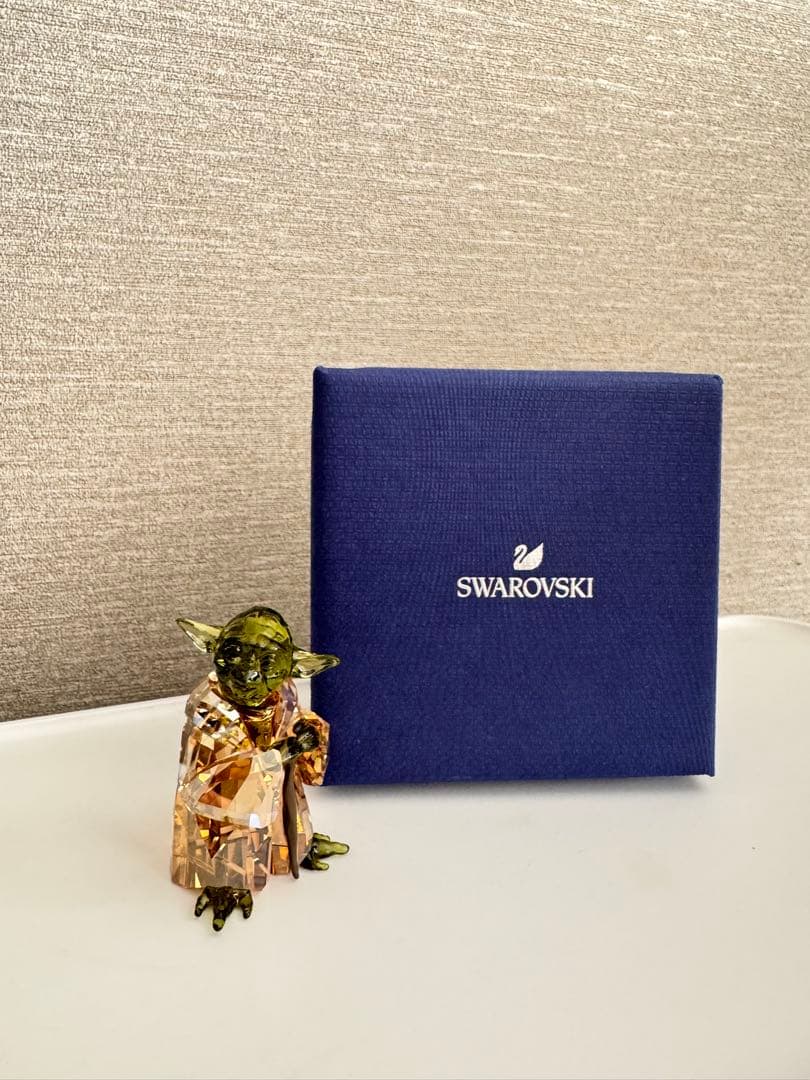 スワロフスキー　スターウォーズ　ヨーダ