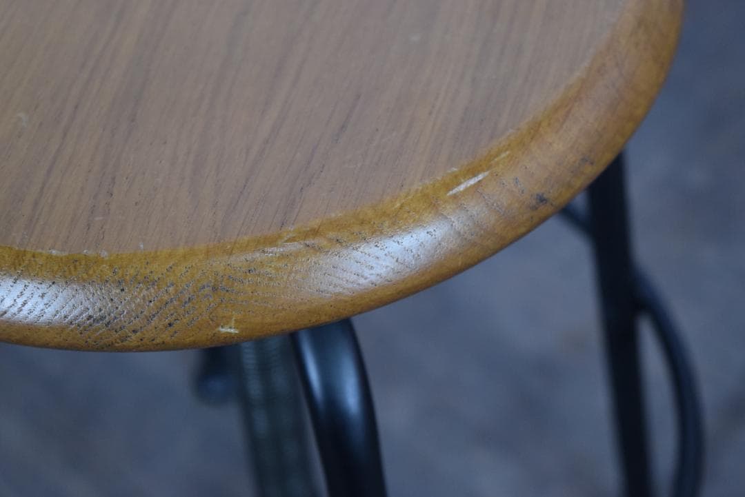 クラッシュゲート ノットアンティークス　コンベックスⅢ スツールS　e