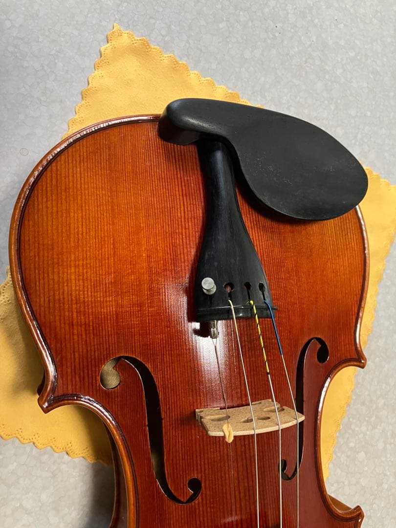 ノア　SUZUKI スズキバイオリンNo 1100