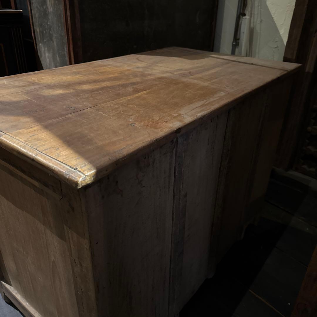 インドコロニアルローチェスト