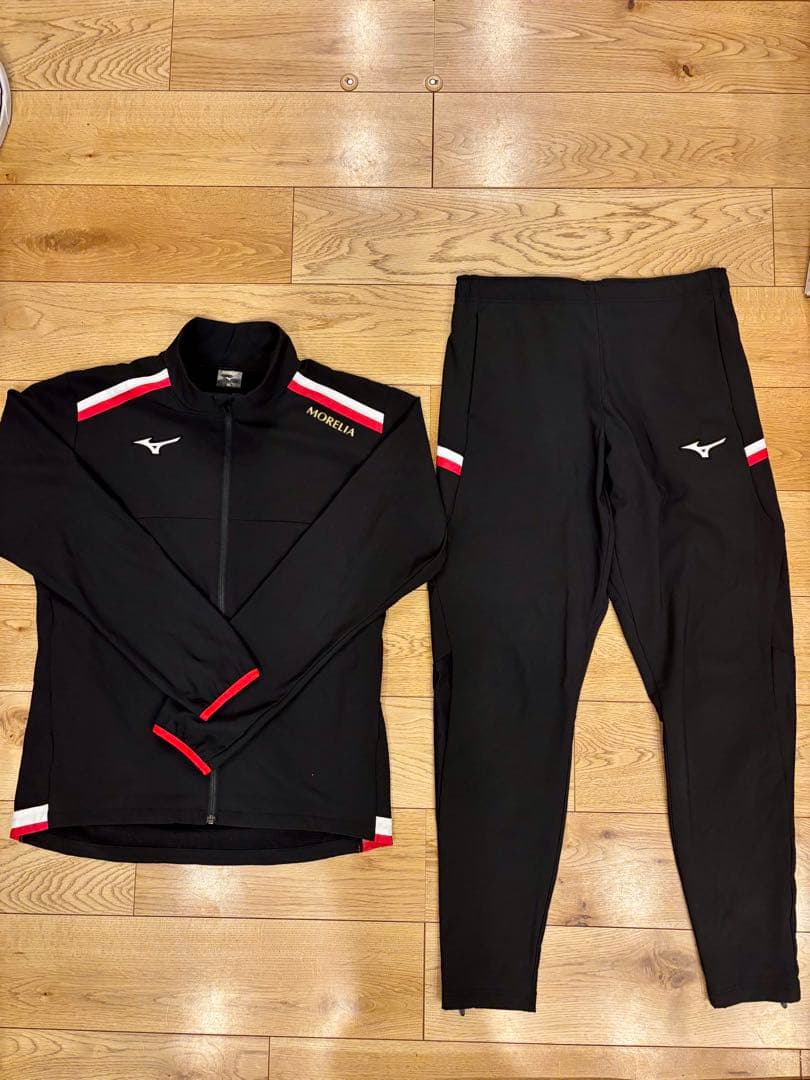 Mizuno Morelia （ミズノ・モレリア）トレーニングウェアセット
